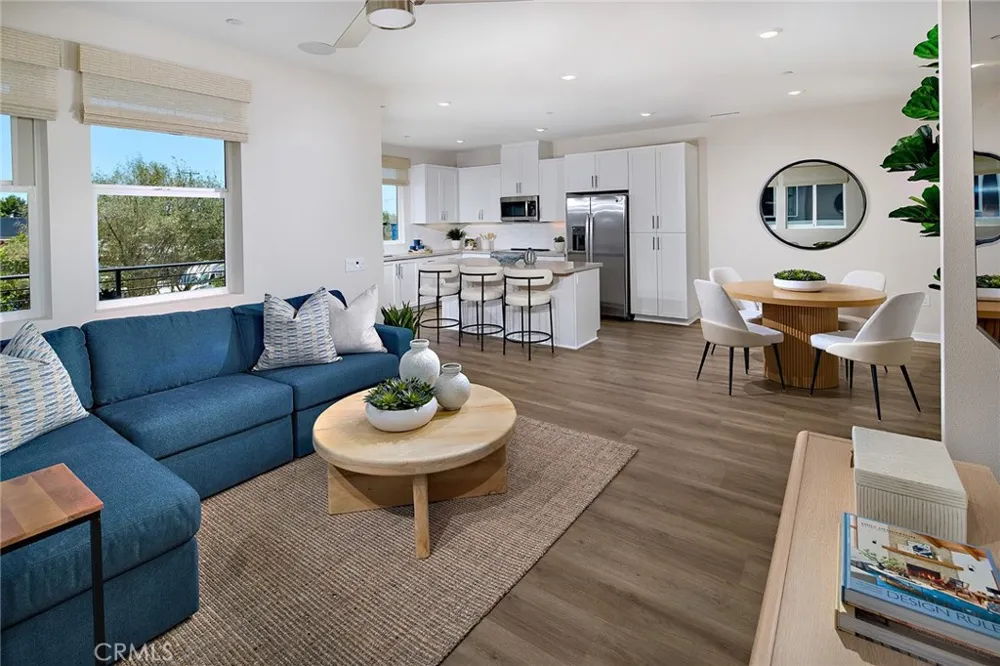 1421 E Via Acero Placentia, CA 92870