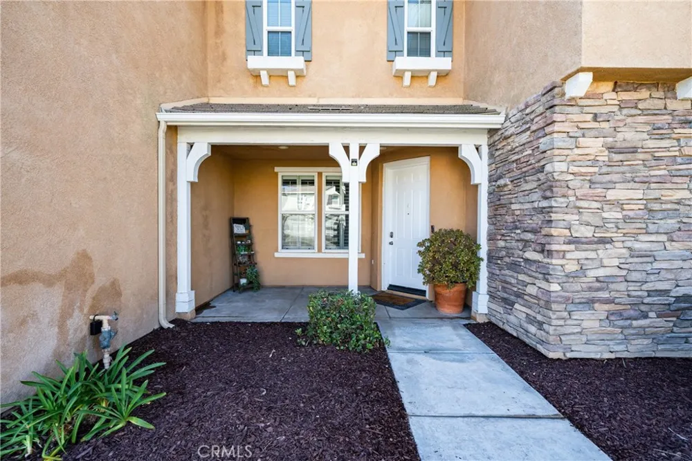 7968 Orchid Eastvale, CA 92880