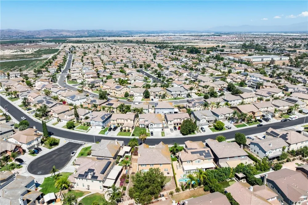 7968 Orchid Eastvale, CA 92880
