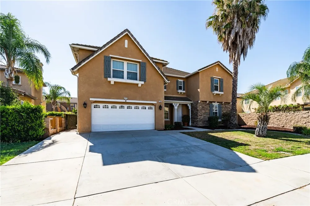 7968 Orchid Eastvale, CA 92880