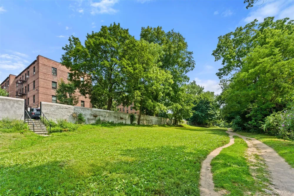 14 S Broadway #7-2B Irvington, NY 10533