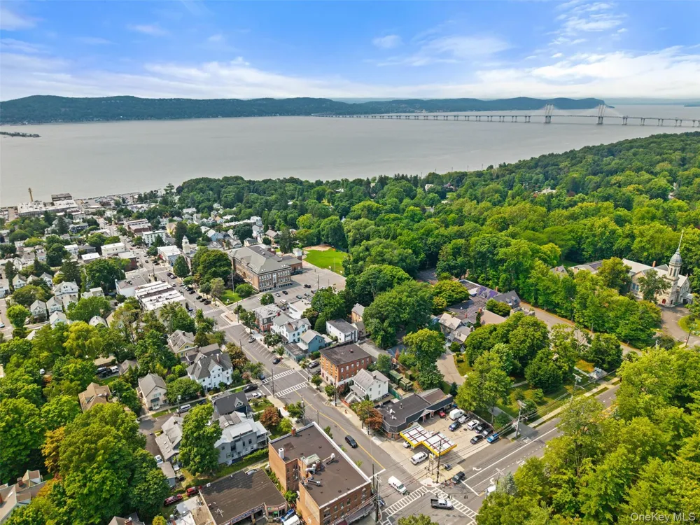 14 S Broadway #7-2B Irvington, NY 10533