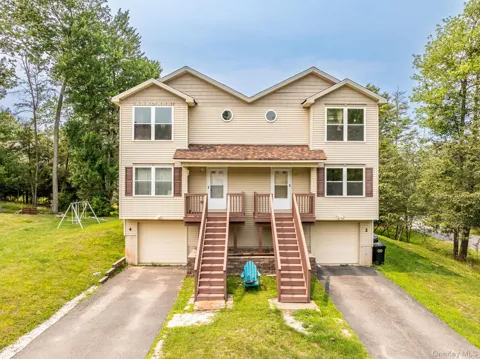 2 Deerfield Court