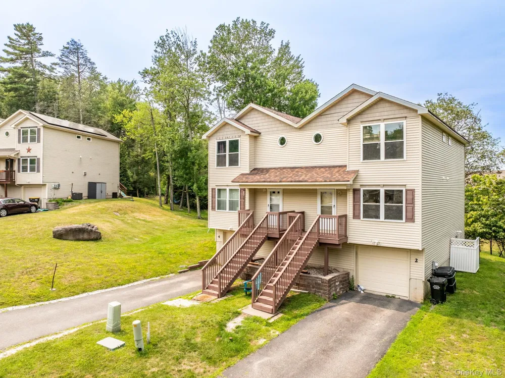 2 Deerfield Court Rock Hill, NY 12775