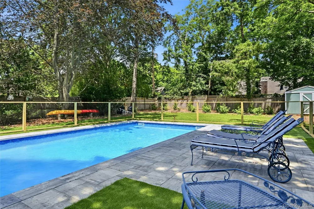 425 Maple Lane Southold, NY 11971