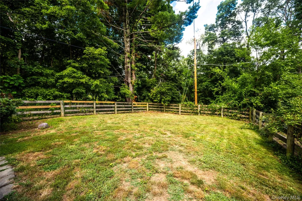 205 Marshall Road Salt Point, NY 12578