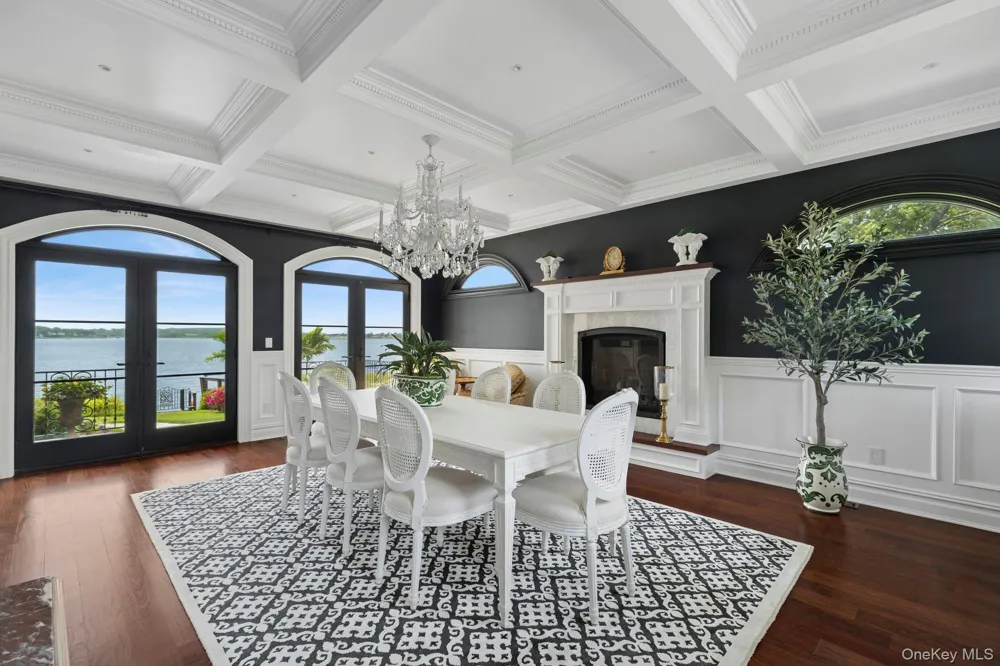 353 Centre Island Road Oyster Bay, NY 11771