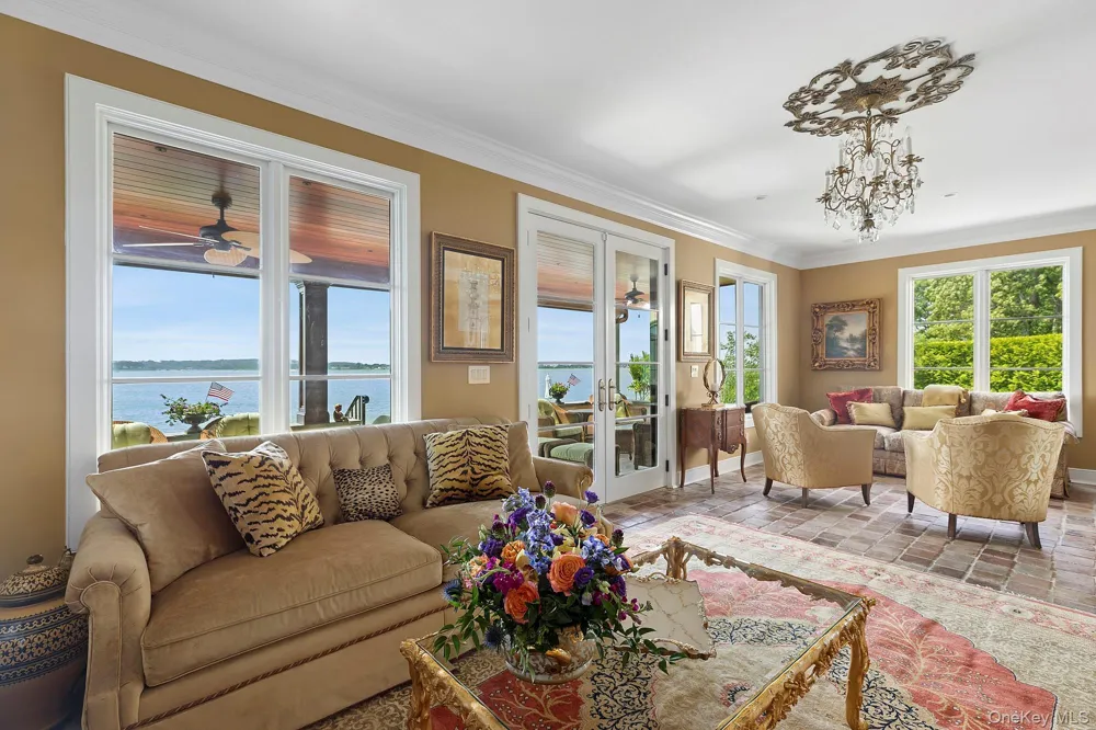 353 Centre Island Road Oyster Bay, NY 11771
