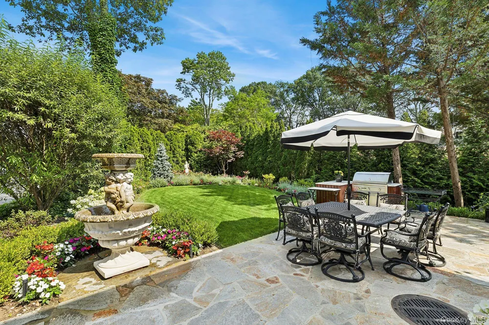 353 Centre Island Road Oyster Bay, NY 11771