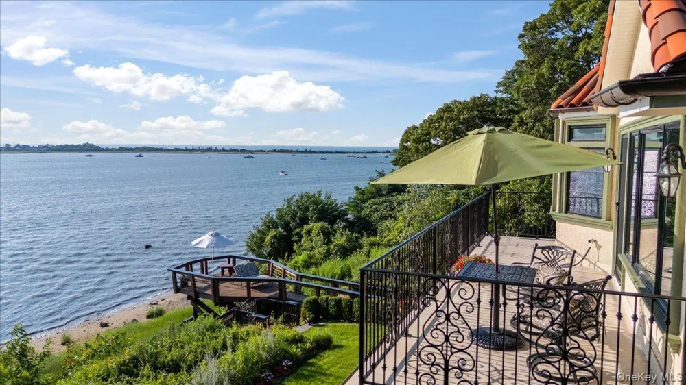 353 Centre Island Road Oyster Bay, NY 11771