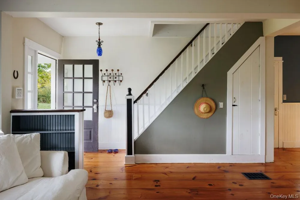 215 Moore Road Germantown, NY 12526