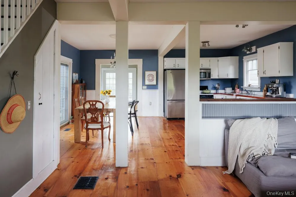 215 Moore Road Germantown, NY 12526