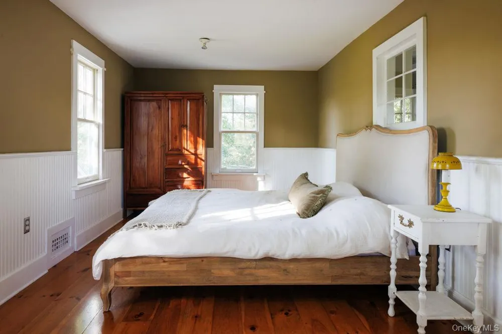 215 Moore Road Germantown, NY 12526