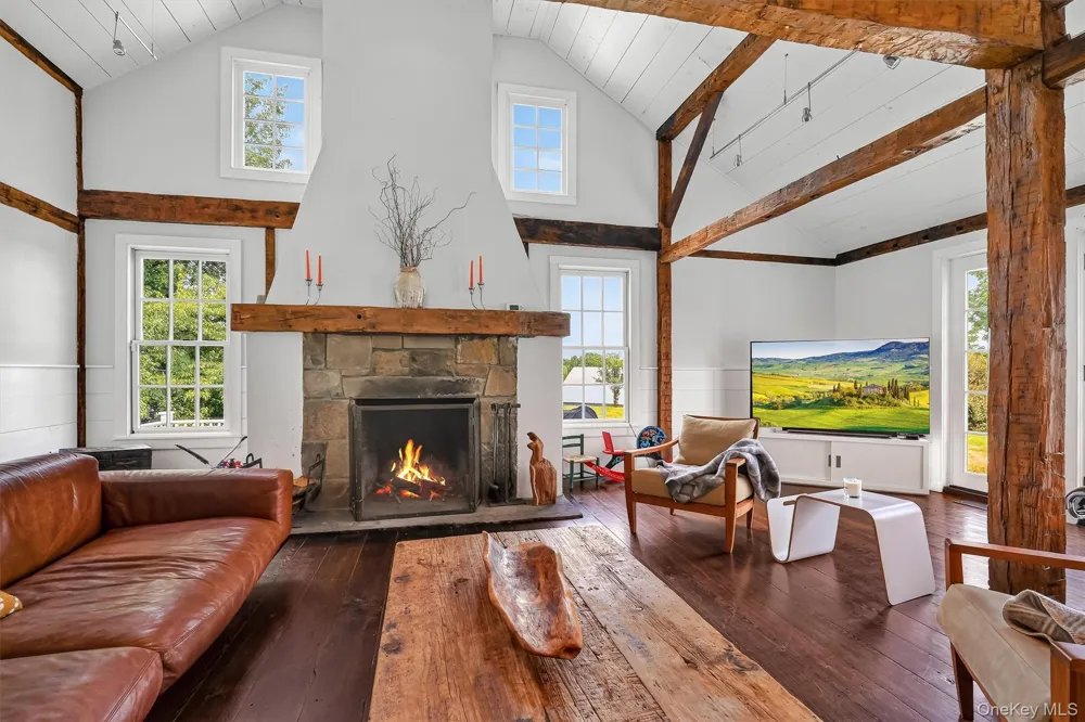 123 Collabar Road Montgomery, NY 12549