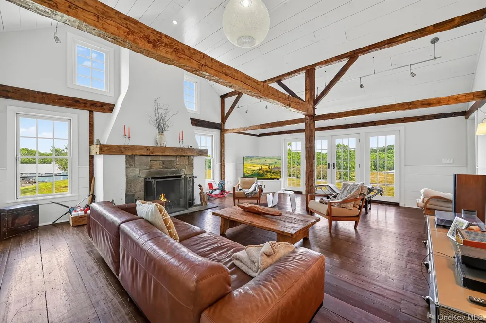 123 Collabar Road Montgomery, NY 12549