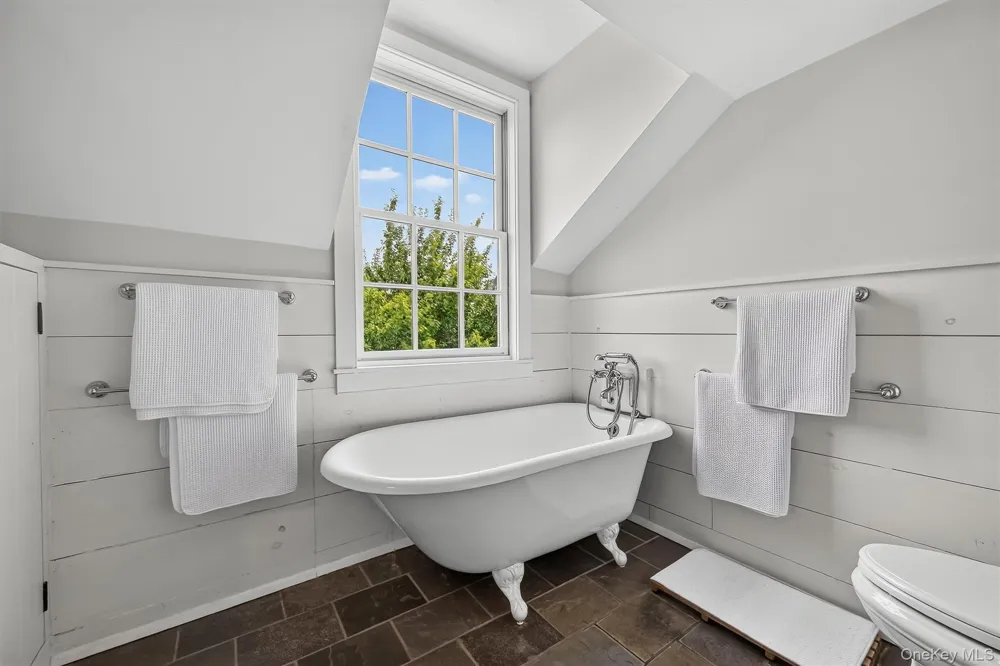123 Collabar Road Montgomery, NY 12549