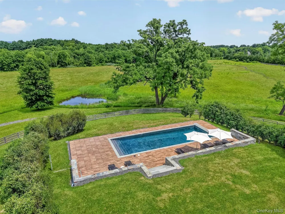 123 Collabar Road Montgomery, NY 12549