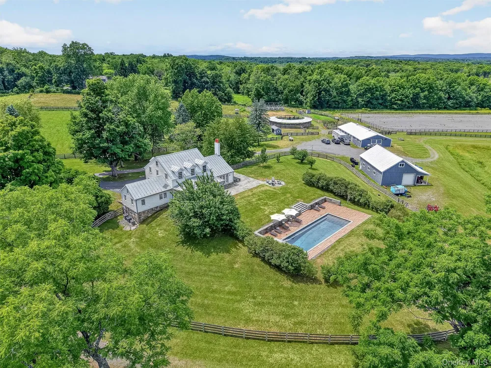 123 Collabar Road Montgomery, NY 12549