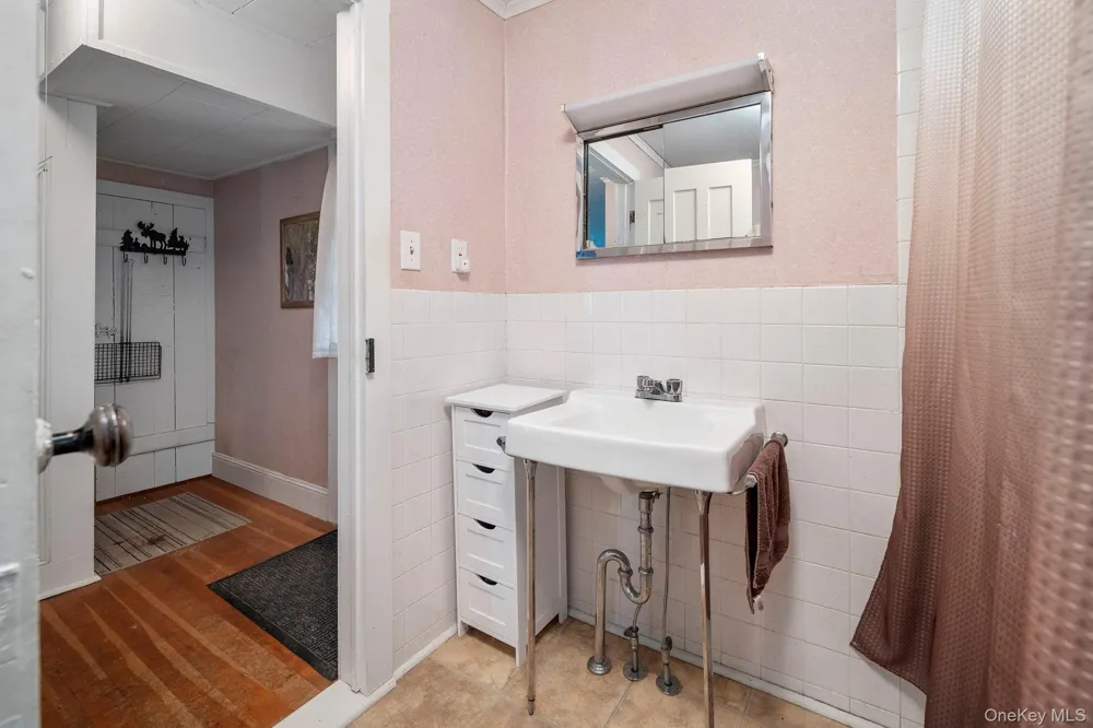 1841 State route 10 Route Jefferson, NY 12093