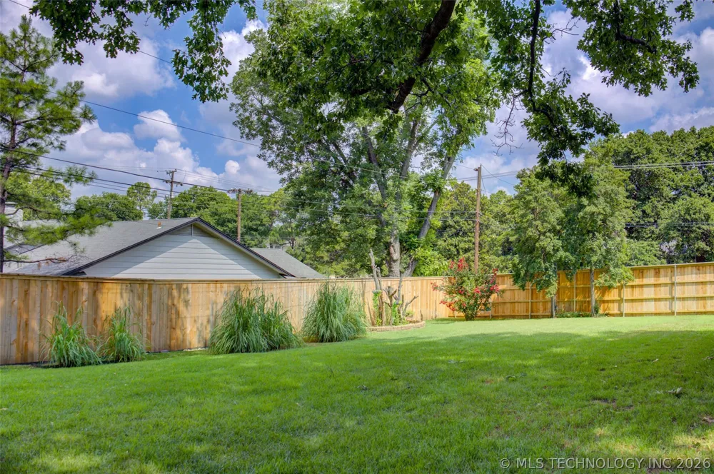 4512 S Lewis Place Tulsa, OK 74105