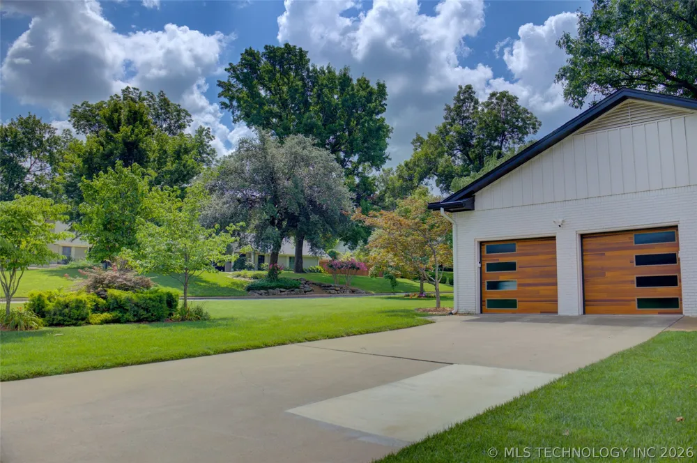 4512 S Lewis Place Tulsa, OK 74105