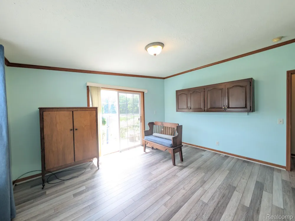 11766 Village Pines Court Green Oak Township, MI 48178