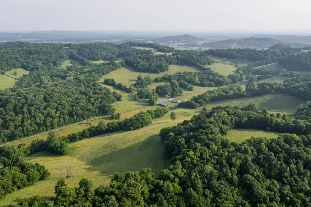2405 Thompson Rd Lewisburg, TN 37091