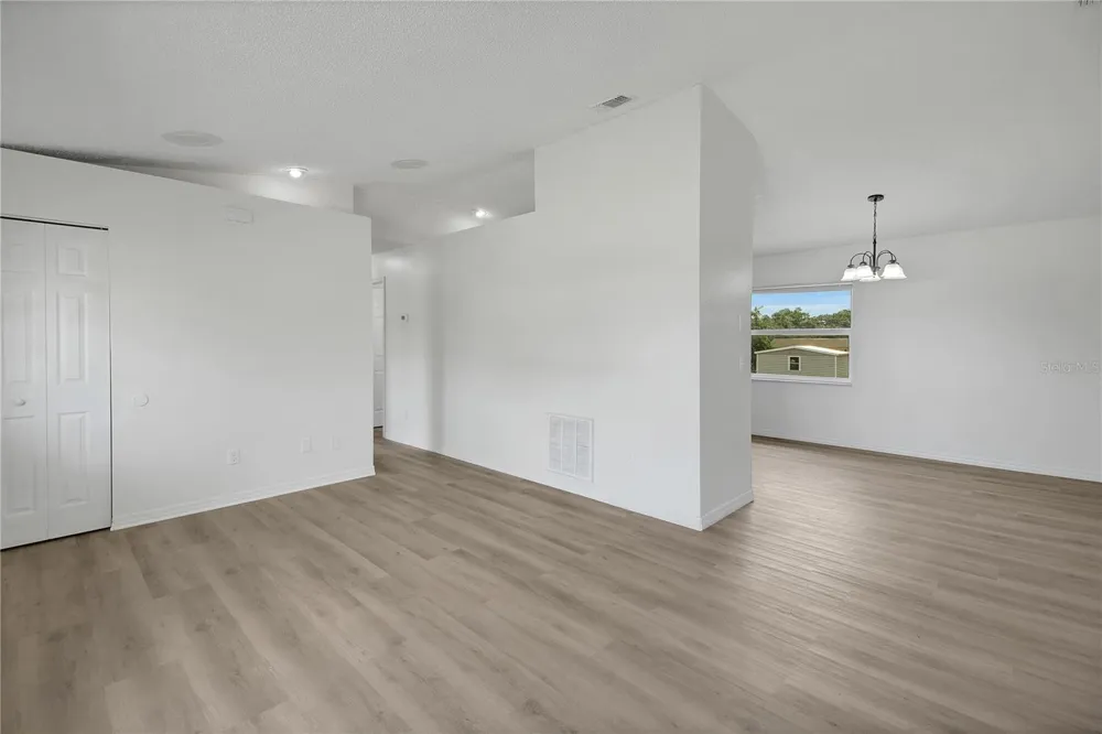 1229 PADGETT CIRCLE Lady Lake, FL 32159