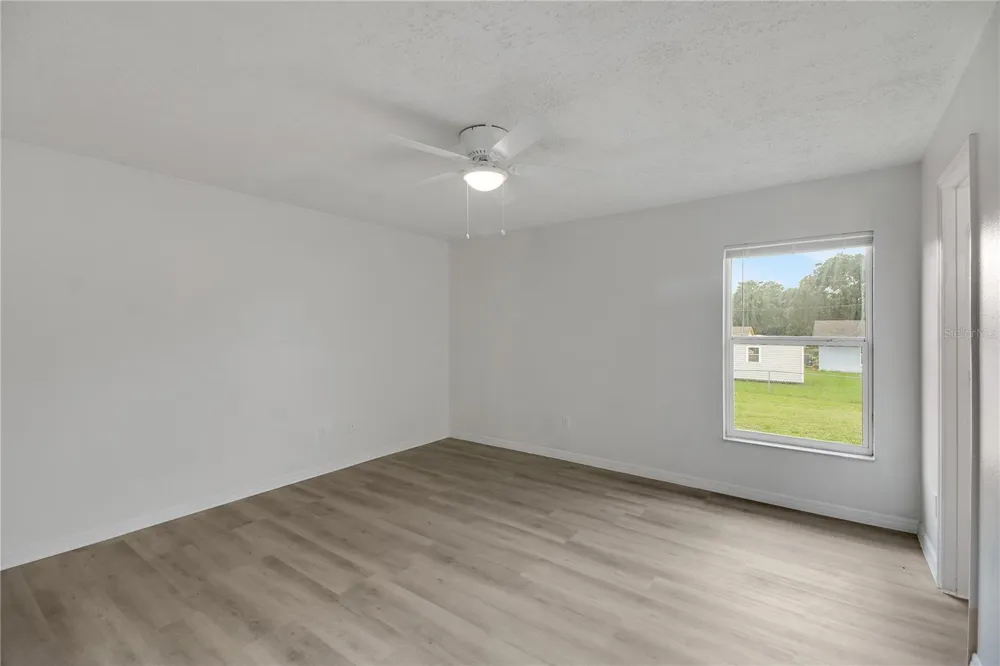 1229 PADGETT CIRCLE Lady Lake, FL 32159