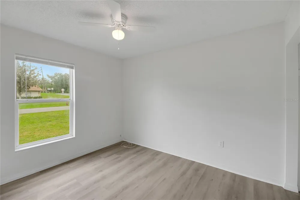 1229 PADGETT CIRCLE Lady Lake, FL 32159