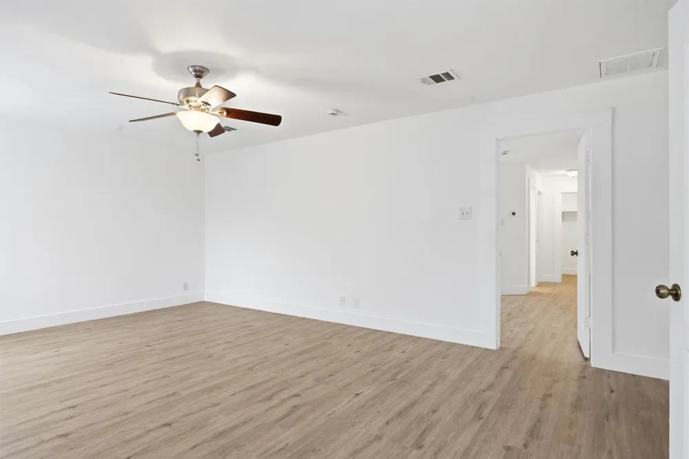 215 Myrtle Street Kyle, TX 78640