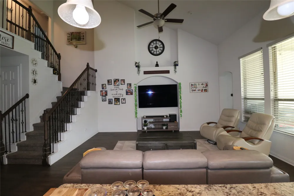 20804 Snow Bunting Lane Pflugerville, TX 78660