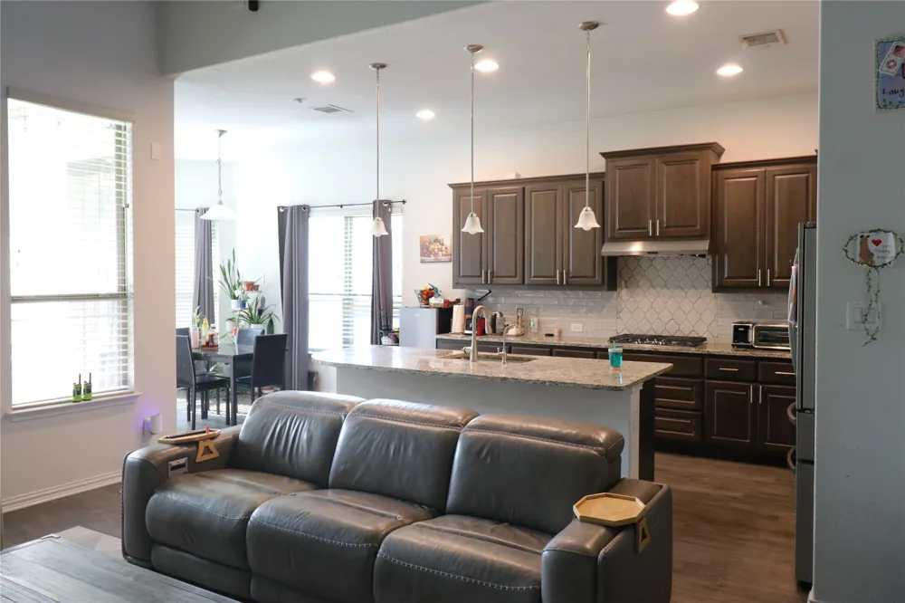 20804 Snow Bunting Lane Pflugerville, TX 78660