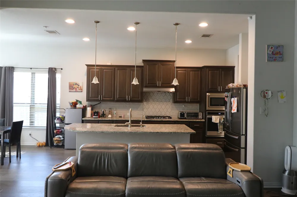 20804 Snow Bunting Lane Pflugerville, TX 78660