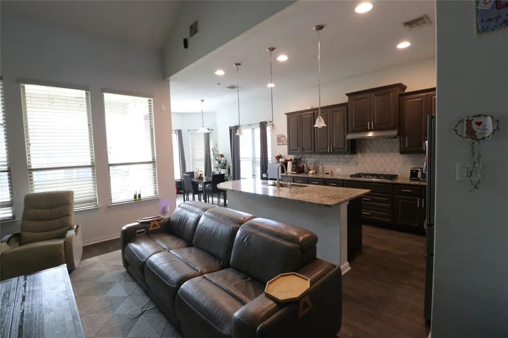 20804 Snow Bunting Lane Pflugerville, TX 78660