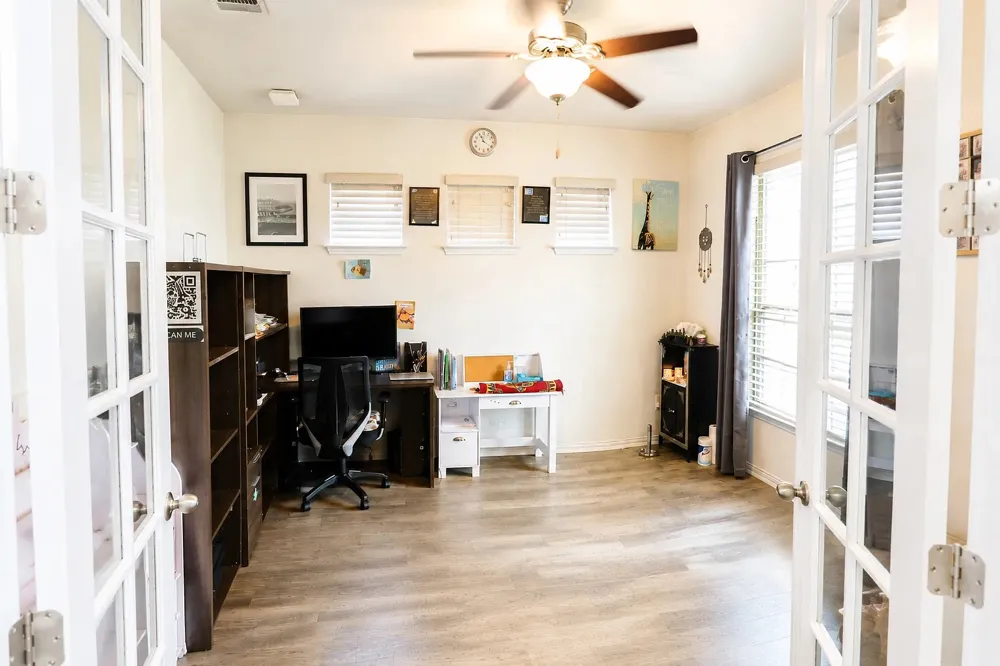 20804 Snow Bunting Lane Pflugerville, TX 78660