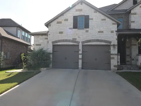 20804 Snow Bunting Lane