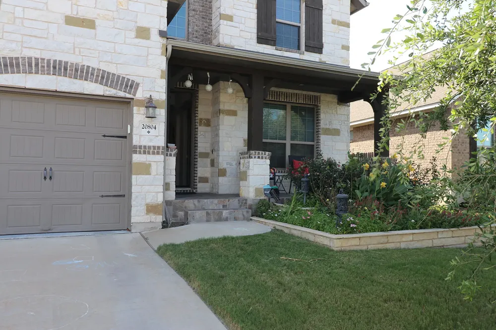20804 Snow Bunting Lane Pflugerville, TX 78660