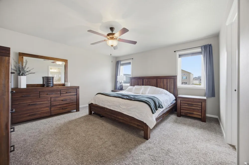 219 6th Street E Horace, ND 58047
