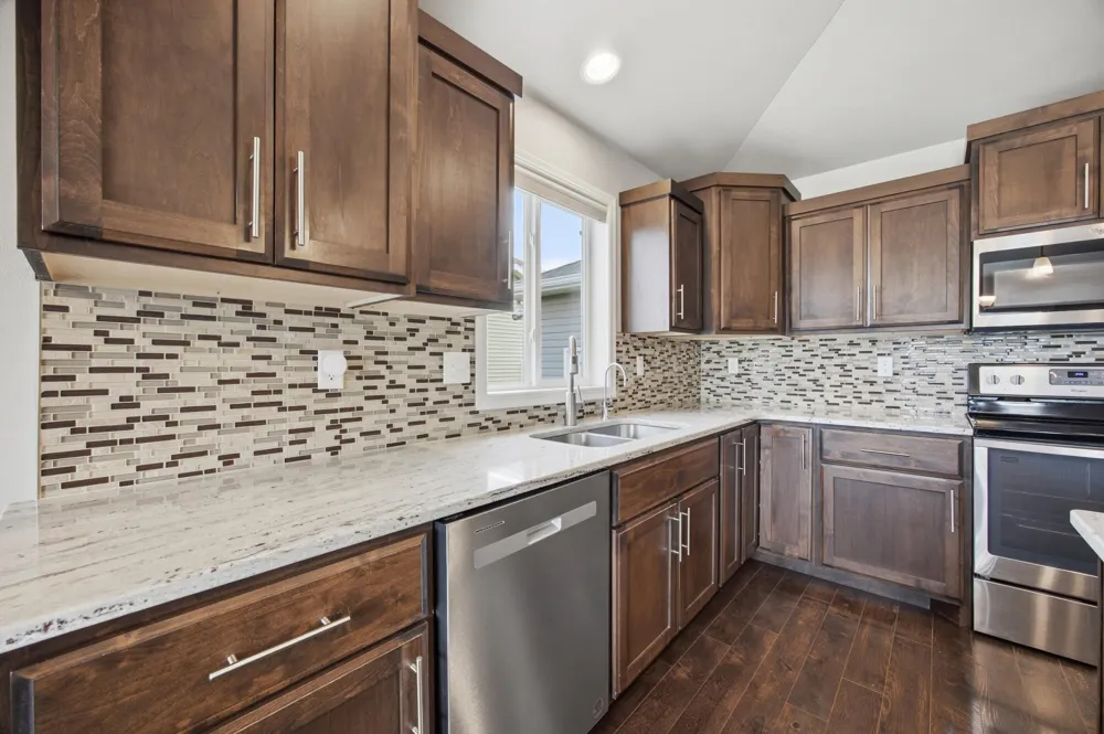 219 6th Street E Horace, ND 58047
