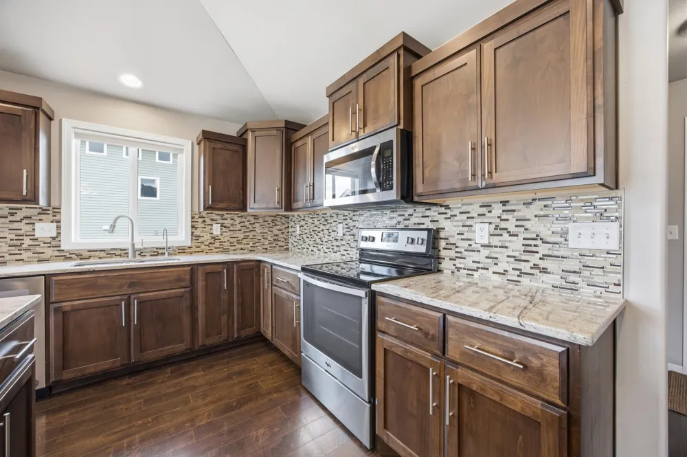 219 6th Street E Horace, ND 58047