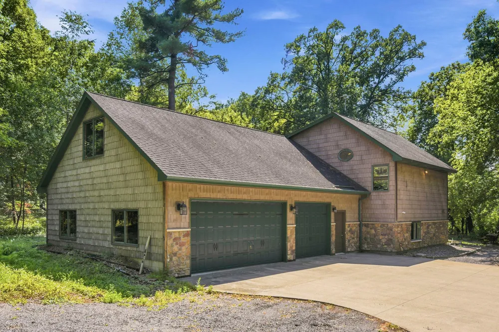 909 Cascade Street Osceola, WI 54020