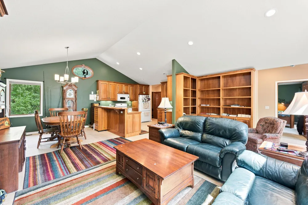909 Cascade Street Osceola, WI 54020