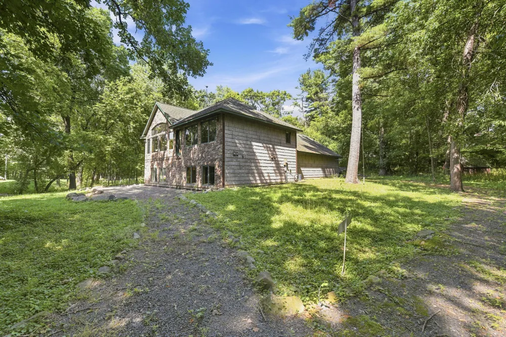 909 Cascade Street Osceola, WI 54020