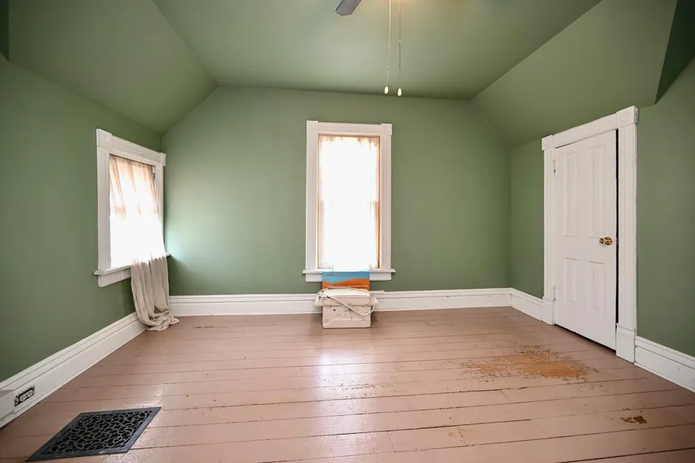 653 Johnson Street Winona, MN 55987