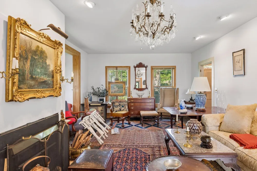 212 Basil Street Taylors Falls, MN 55084