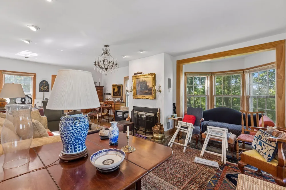 212 Basil Street Taylors Falls, MN 55084