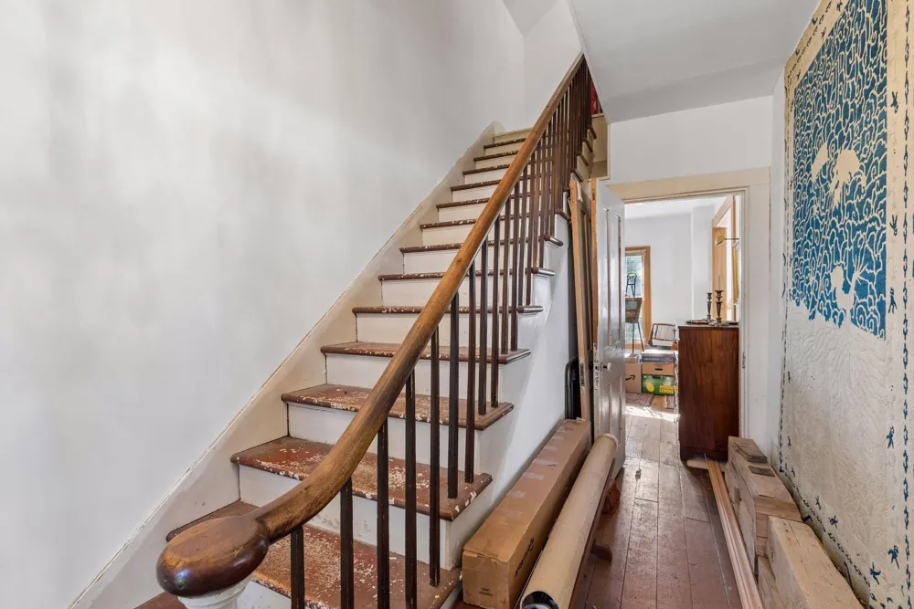 212 Basil Street Taylors Falls, MN 55084