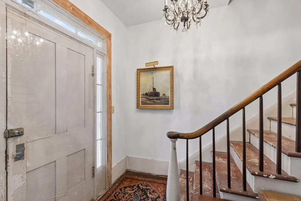212 Basil Street Taylors Falls, MN 55084