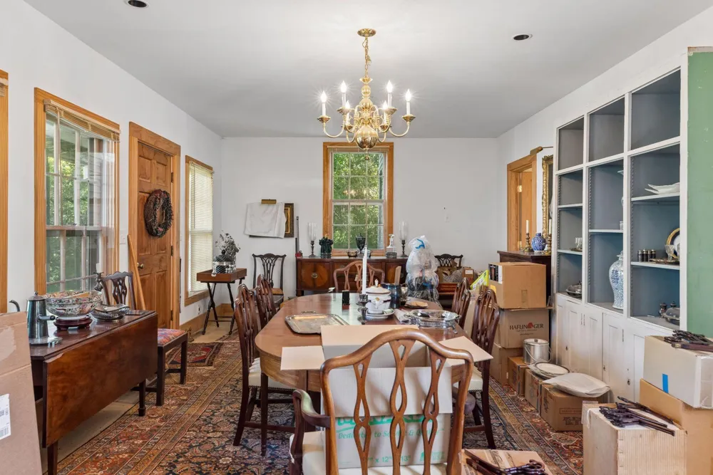 212 Basil Street Taylors Falls, MN 55084